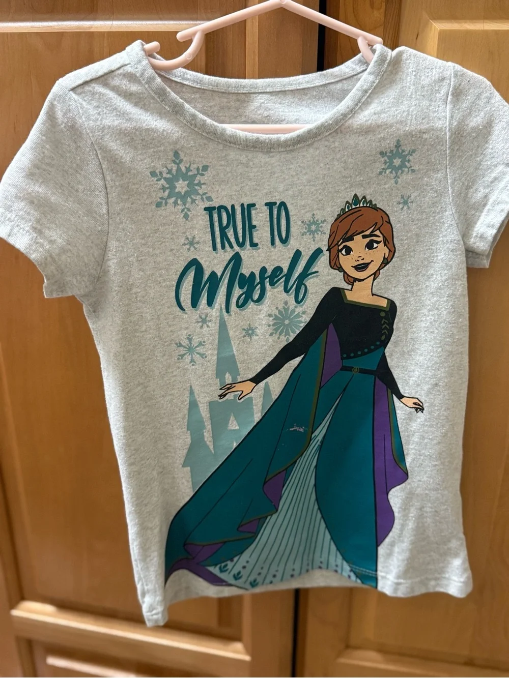 Disney Girls tshirts bundle sizes (5-6)